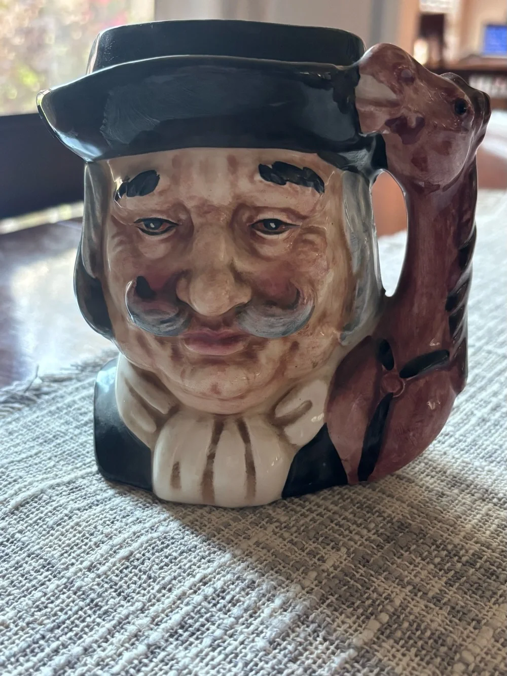 Ceramic Character Face Coffee Mug in Brown and Black